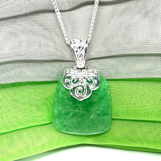 Stunning real jade necklace green sterling silver large cushion shaped, a gorgeous designed pendant