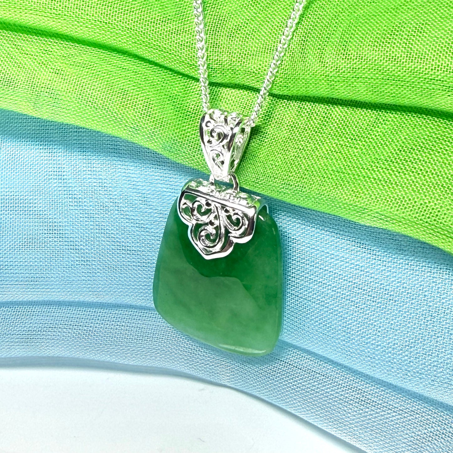 Stunning real jade necklace green sterling silver large cushion shaped, being a really gorgeous designed pendant