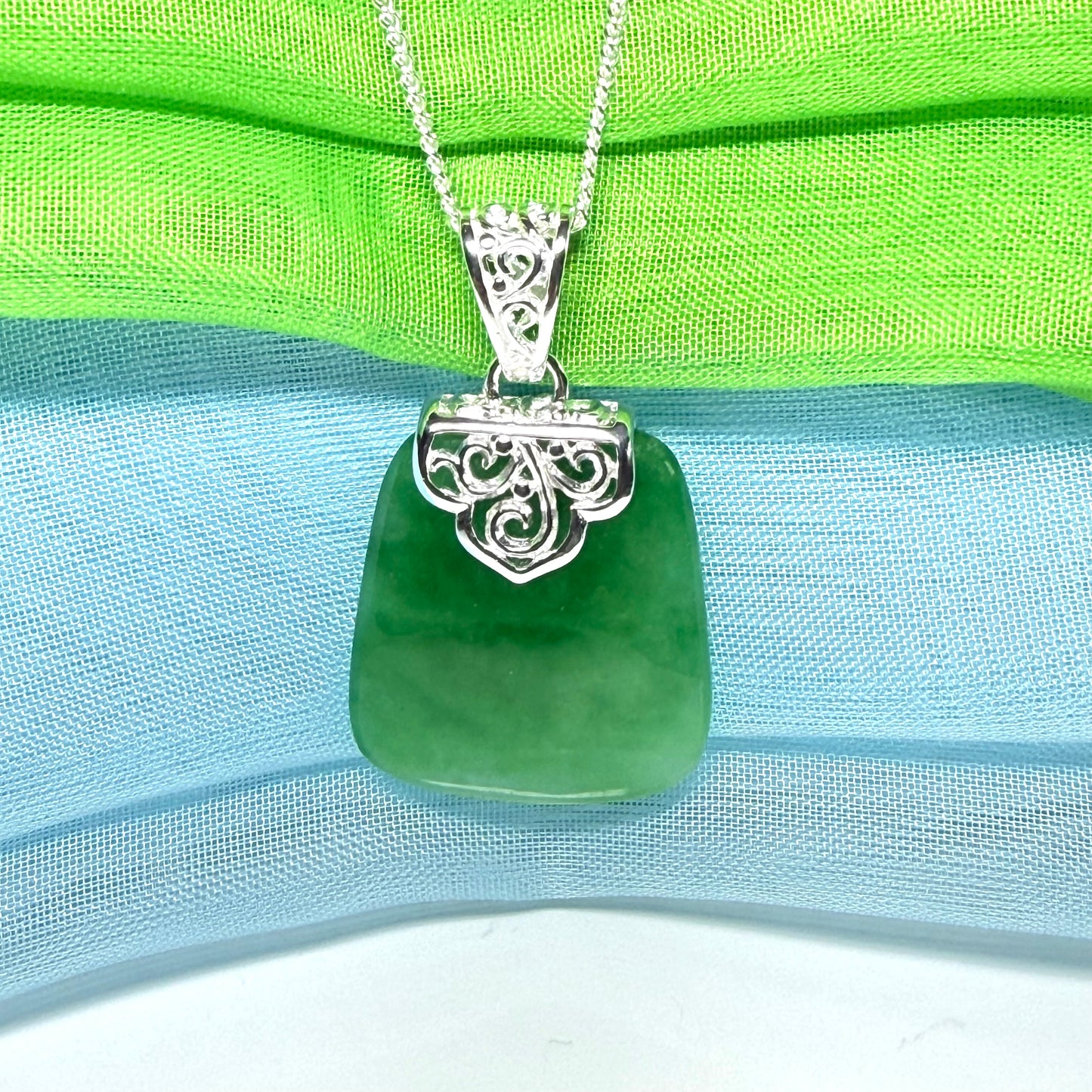 Stunning real jade necklace green sterling silver large cushion shaped, being a really gorgeous designed pendant