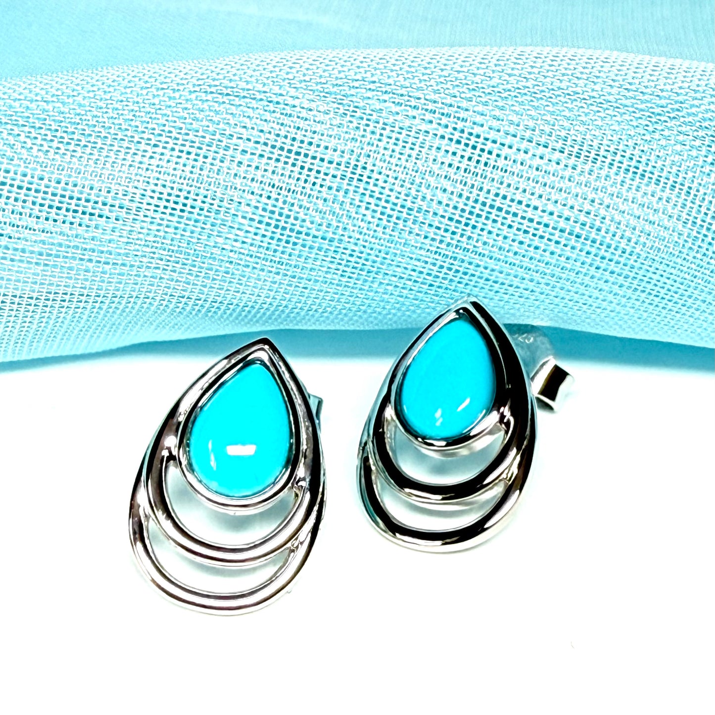Teardrop shape turquoise stud dropped earrings sterling silver