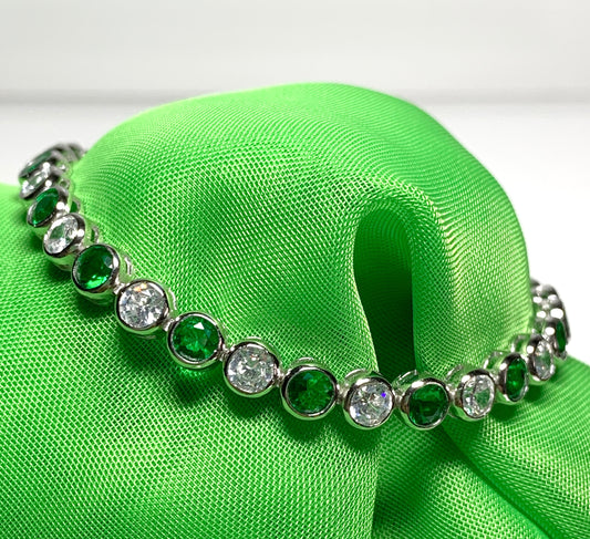 Tennis bracelet green sterling silver cubic zirconia stone set