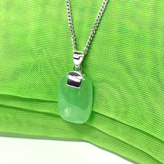 Timeless sterling silver cushion shape real green jade necklace pendant with a chain