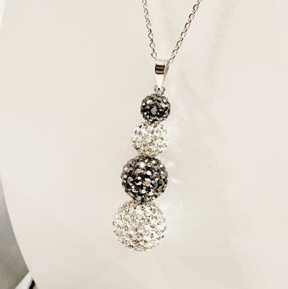 Tresor Paris White and Grey Necklace Pendant