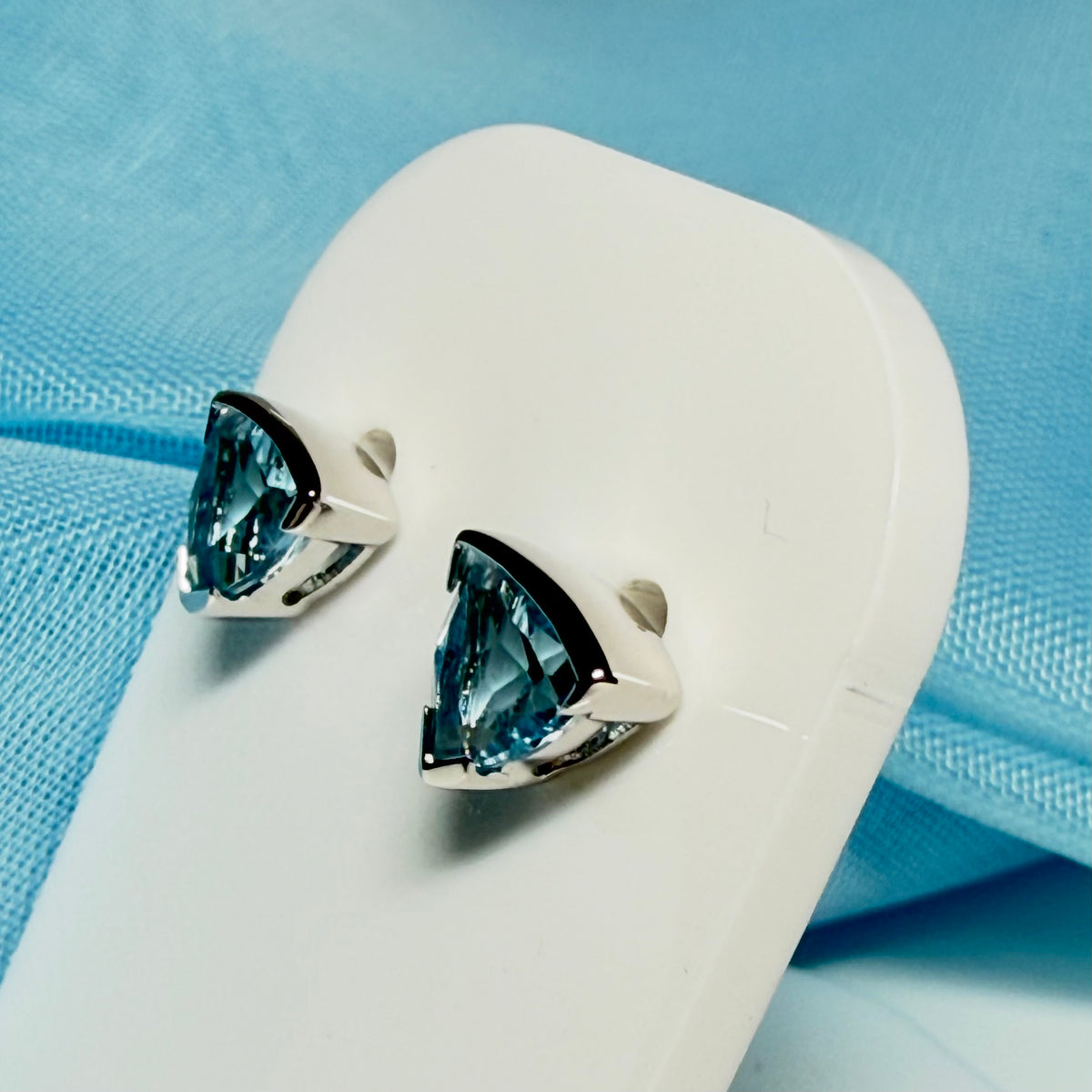 Triangle shape real blue topaz sterling silver earrings