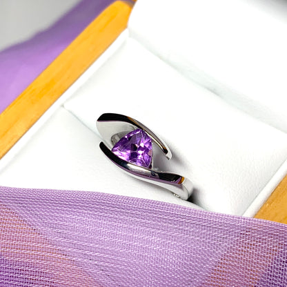 Triangle shaped sterling silver real amethyst ring