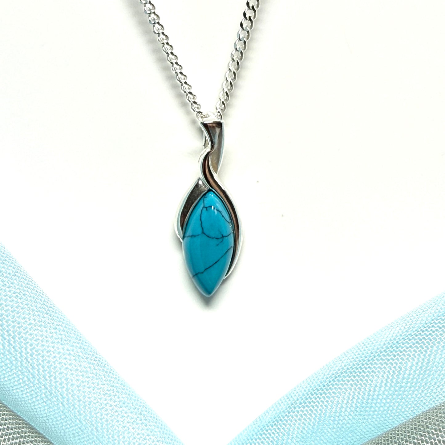 Turquoise marquise cut necklace with chain