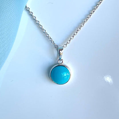 Turquoise round white gold necklace pendant