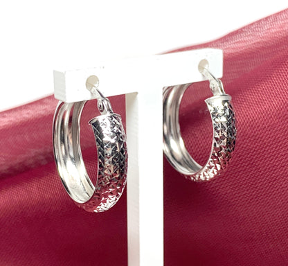 White Gold Hoop Earrings Diamond Cut Patterned 21 mm