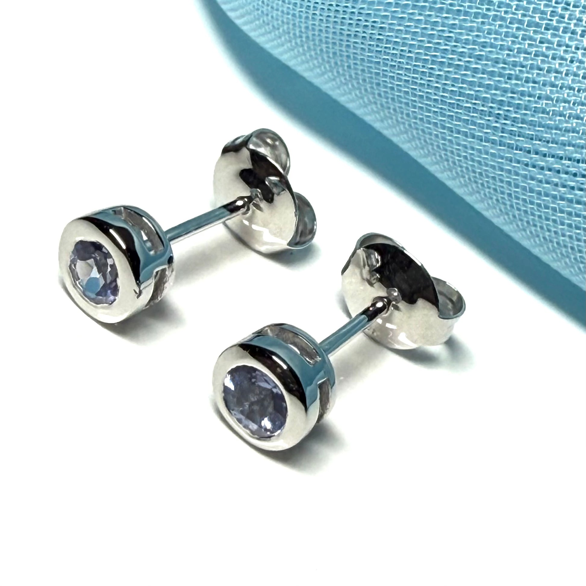 White gold real tanzanite silver round cut smooth rubbed over stud earrings