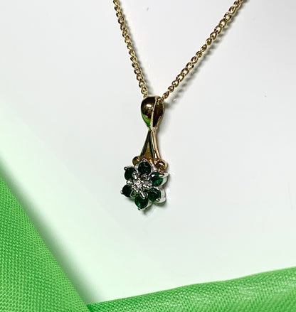 Yellow Gold Emerald And Diamond Necklace Pendant With Chain