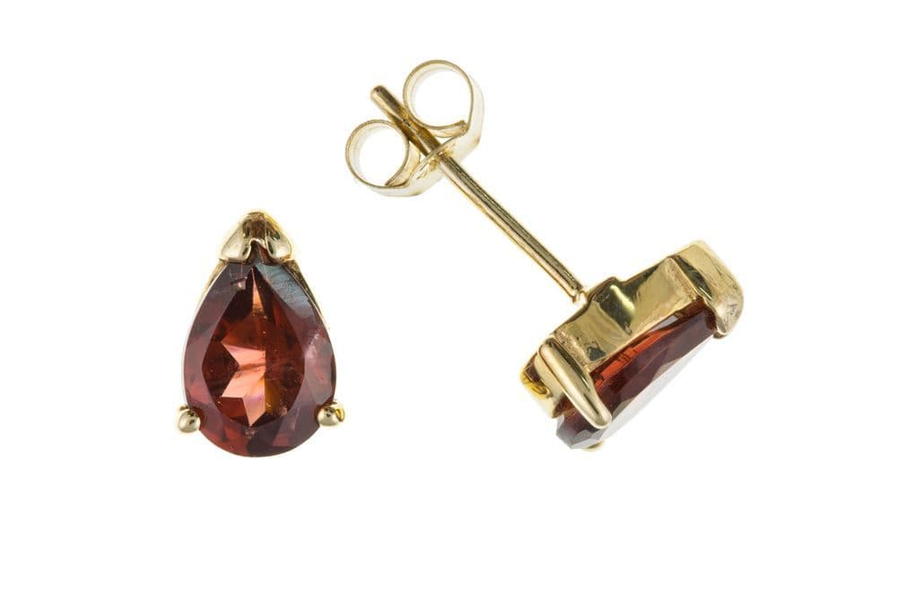 Yellow Gold Pear Shaped Garnet Stud Earring