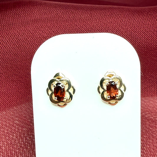 Yellow Gold Oval Garnet Stud Earrings