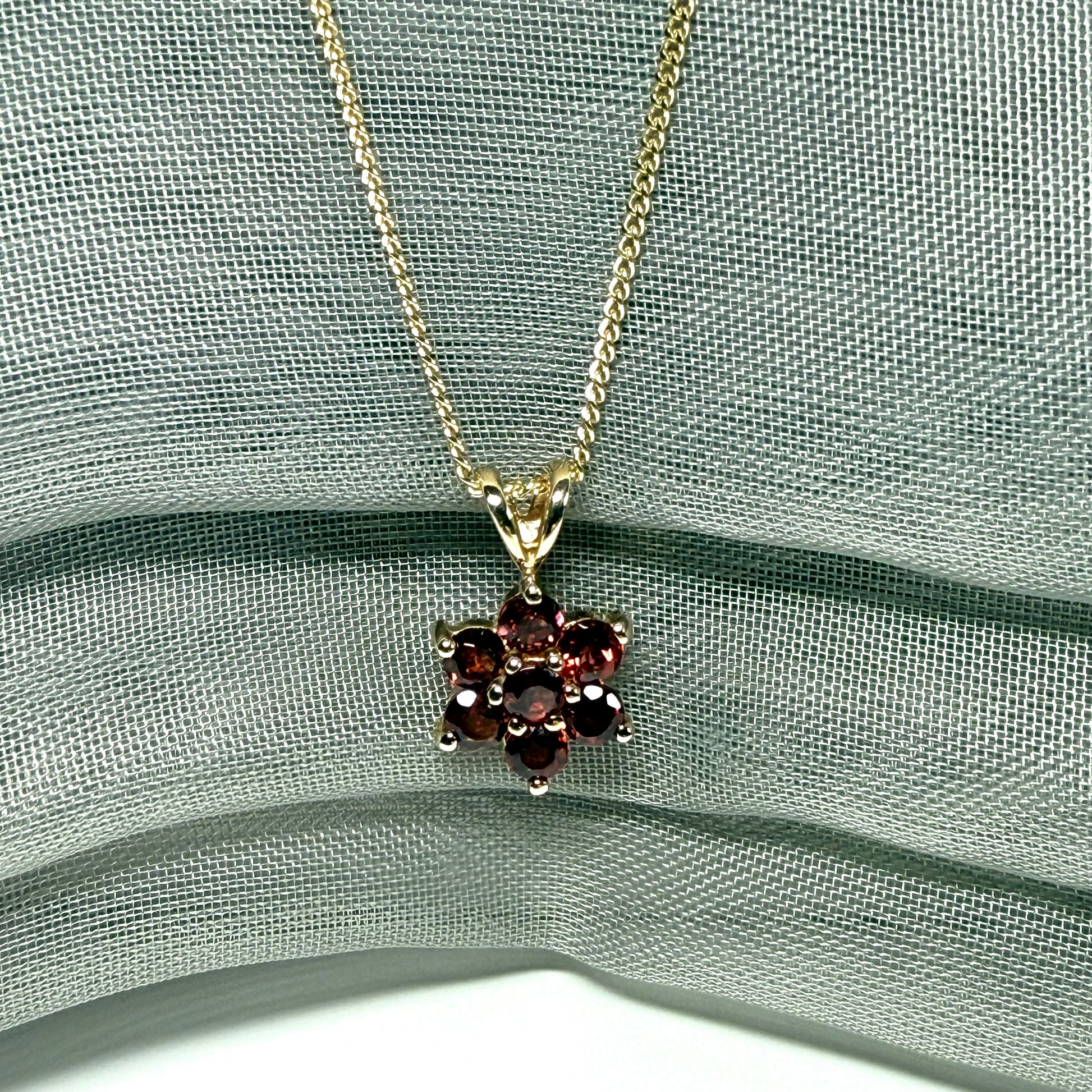 Yellow gold round real garnet cluster necklace daisy pendant