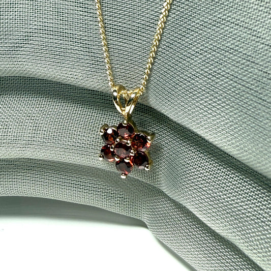 Yellow gold round shape real garnet cluster necklace daisy pendant