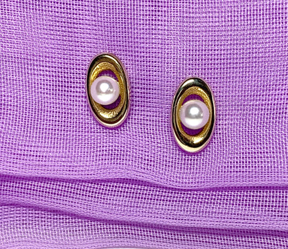 Yellow gold oval freshwater cultured pearl stud earrings