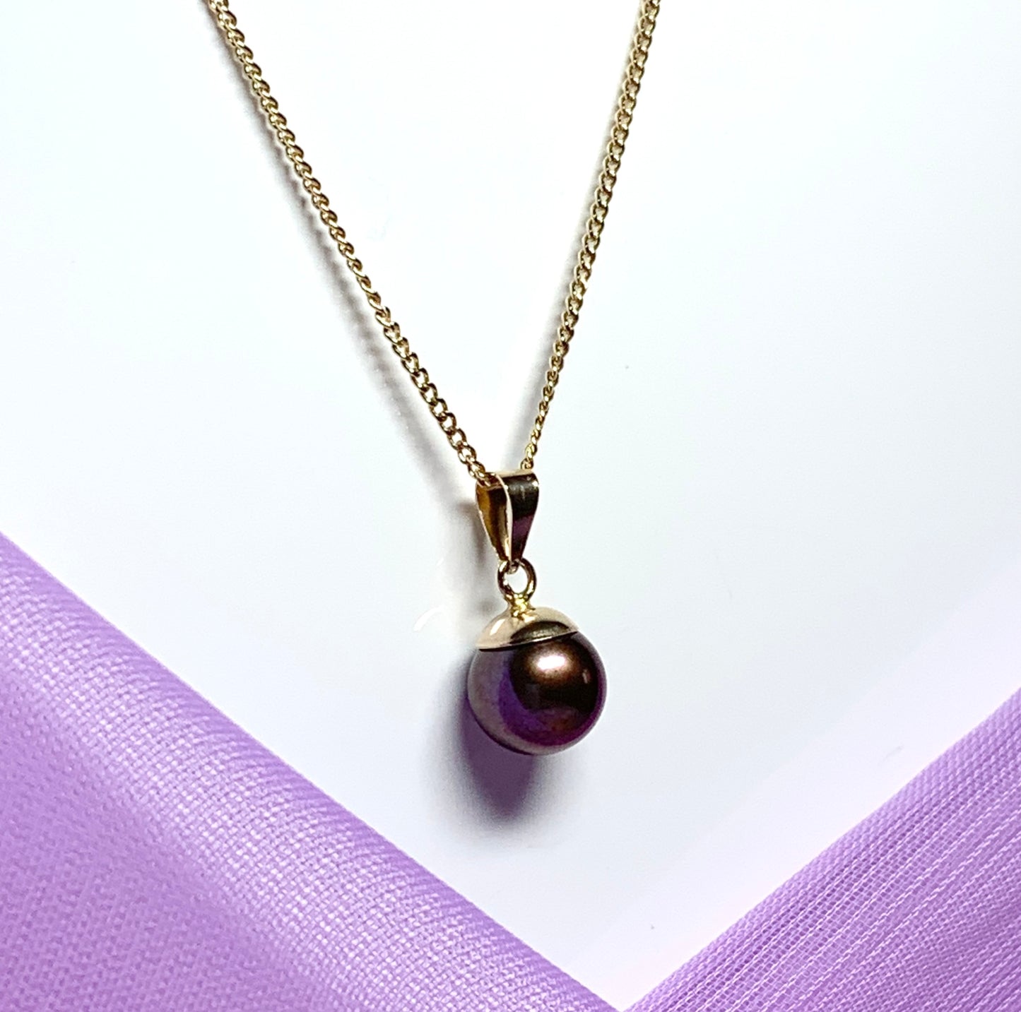 Yellow gold round chocolate freshwater cultured pearl necklace pendant