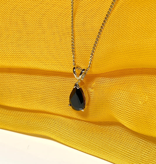 Yellow gold sapphire pear shaped necklace pendant