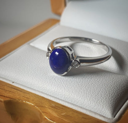 Blue lapis lazuli and diamond oval white gold ladies ring