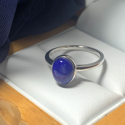 Blue lapis lazuli oval white gold ladies ring