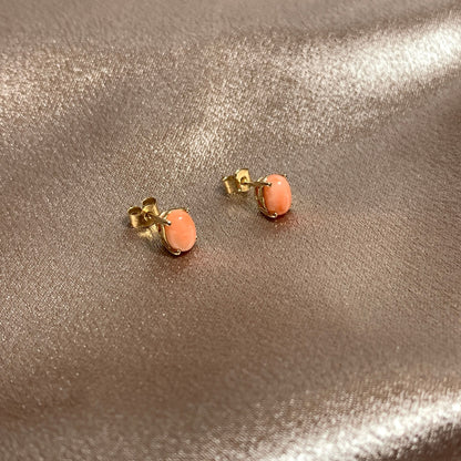 Coral yellow gold stud earrings oval