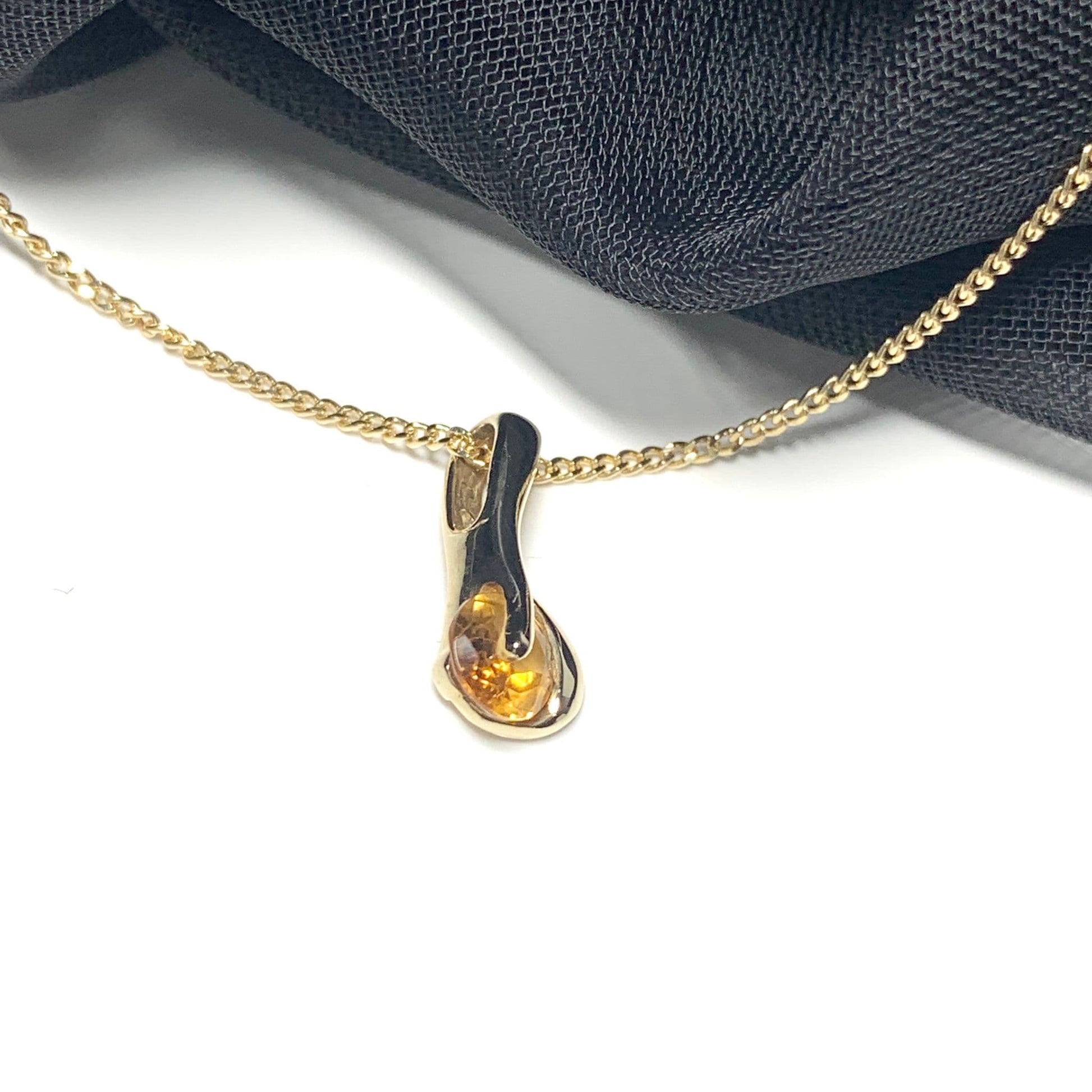 Fancy yellow citrine round yellow gold necklace