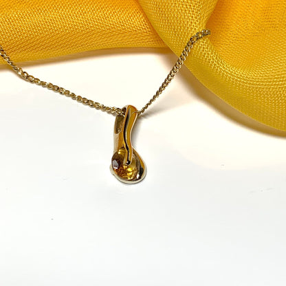 Fancy yellow citrine round yellow gold necklace