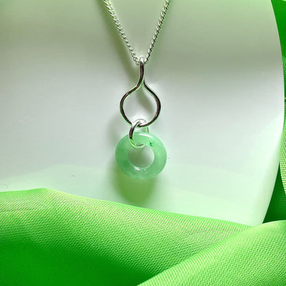 Green Jade Silver Round Necklace