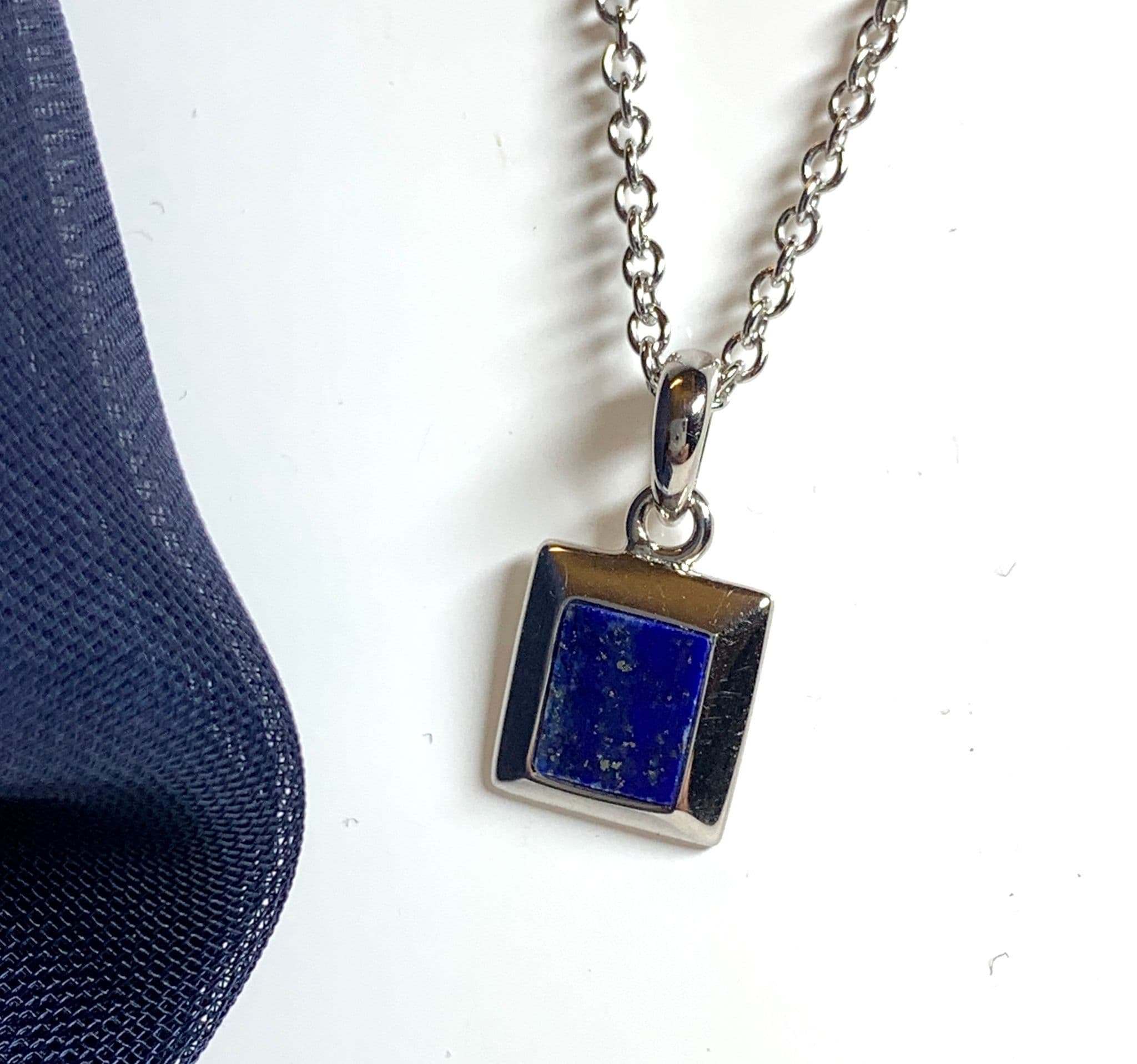 Silver hot sale lapis necklace