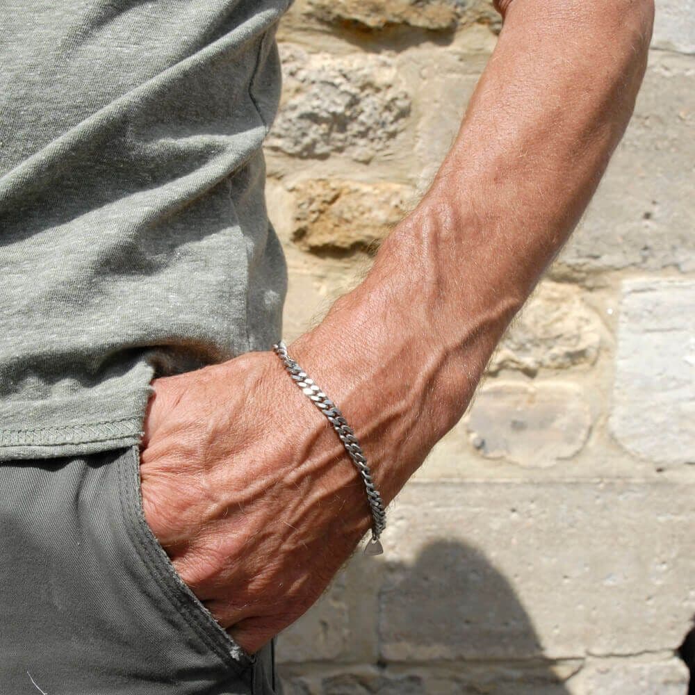 Men's Titanium Flat Curb Bracelet