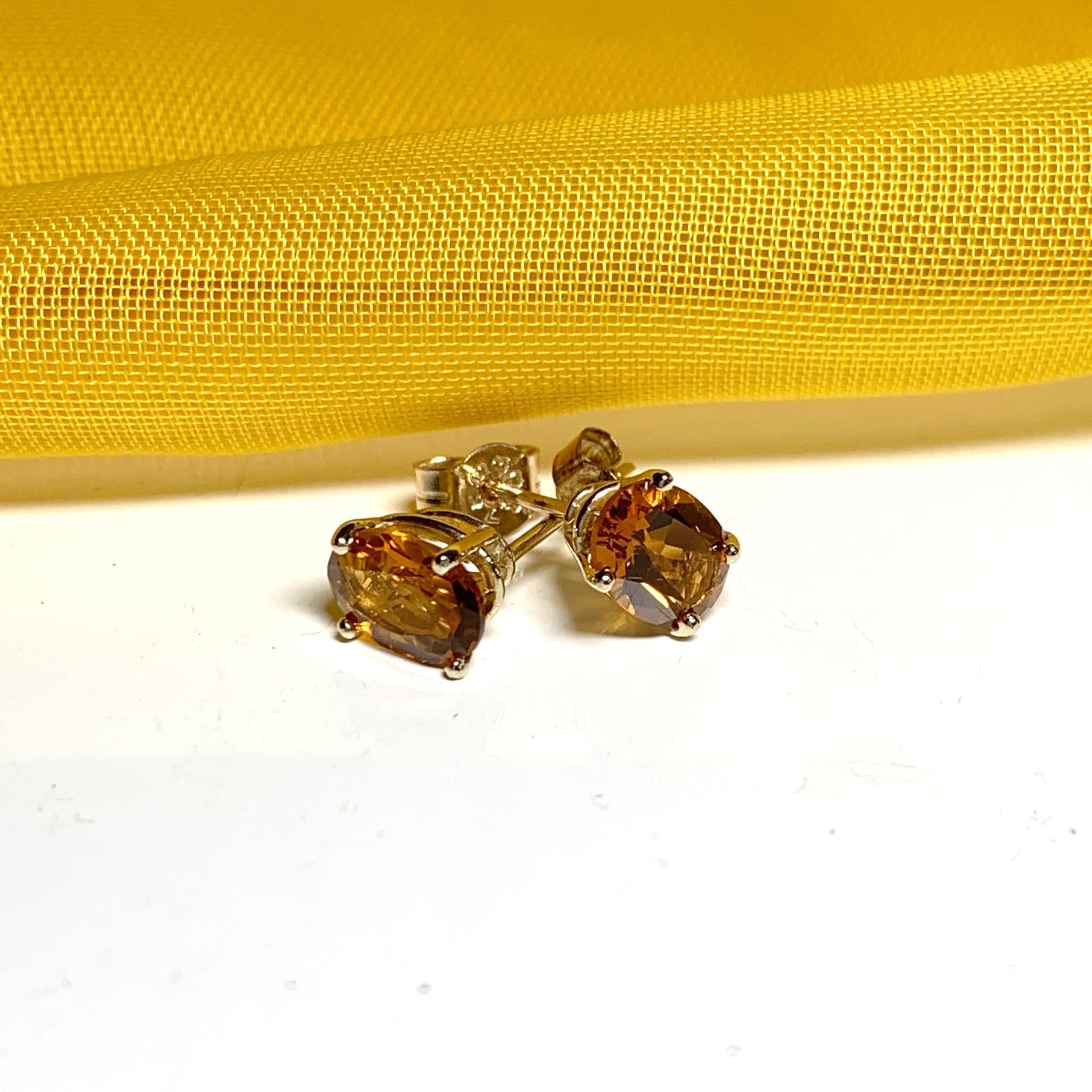 Oval dark citrine gold earrings