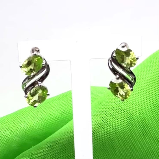 Real green peridot stud dropped earrings fancy double swirl oval stones