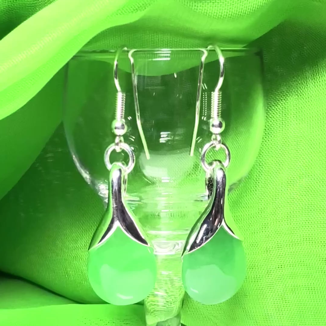 Green jade pear tear drop sterling silver shaped dropped earrings