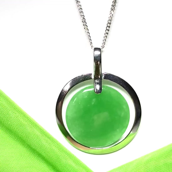 Large necklace sterling silver round shaped green real jade halo styled pendant with chain