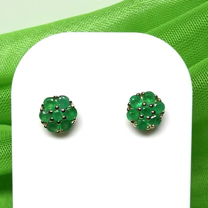 Real green emerald yellow gold round daisy cluster stud earrings