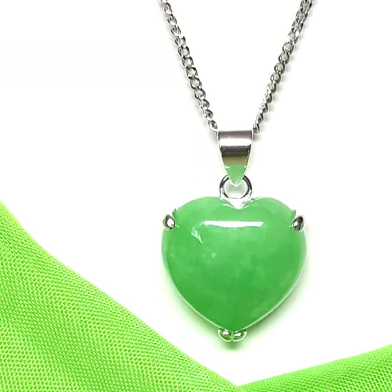 Real green jade necklace love heart pendant sterling silver on a solid chain