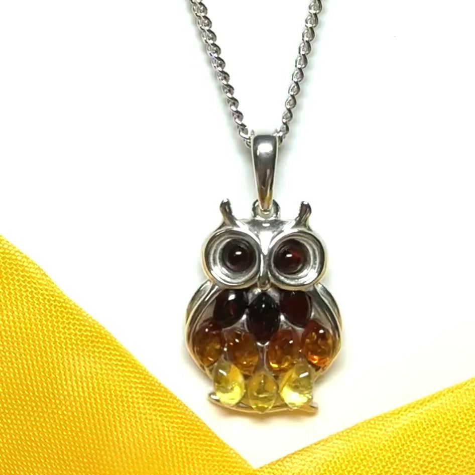 Owl shaped necklace pendant real amber sterling silver including a solid chain