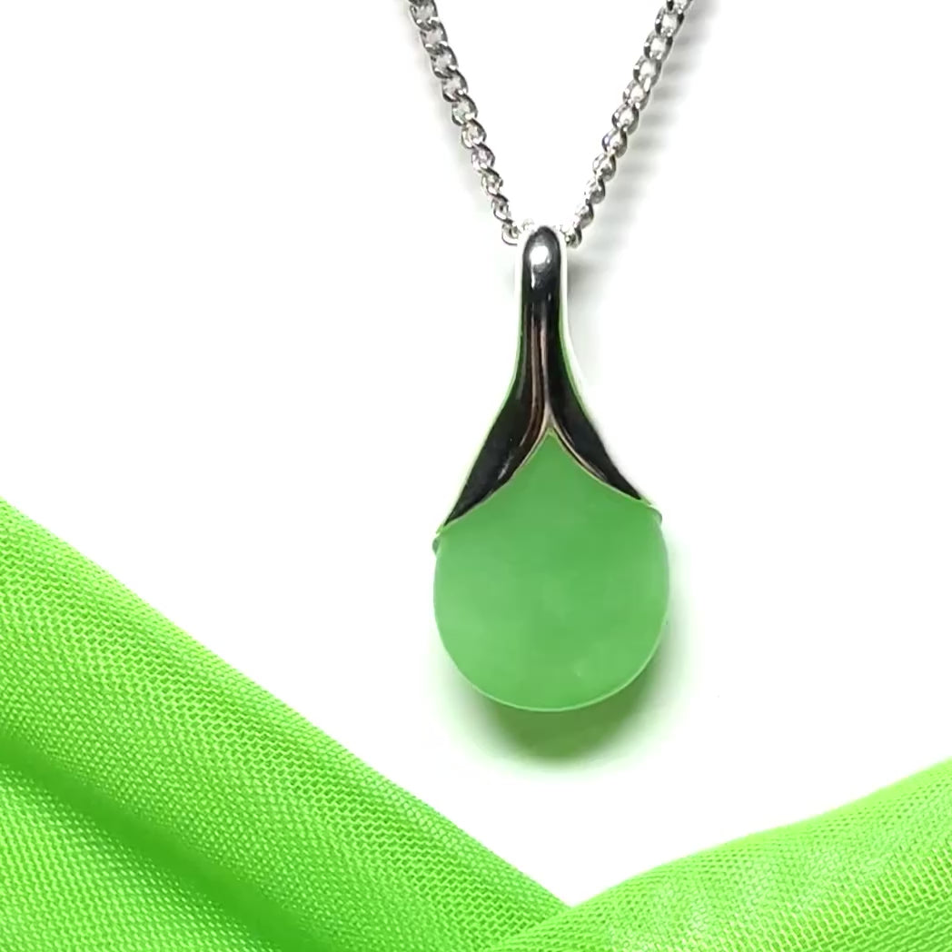 Real green jade necklace tear drop sterling silver pear shape pendant