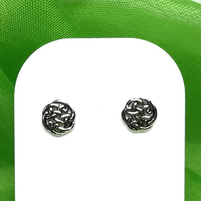 Sterling silver round Celtic stud earrings 6 mm diameter