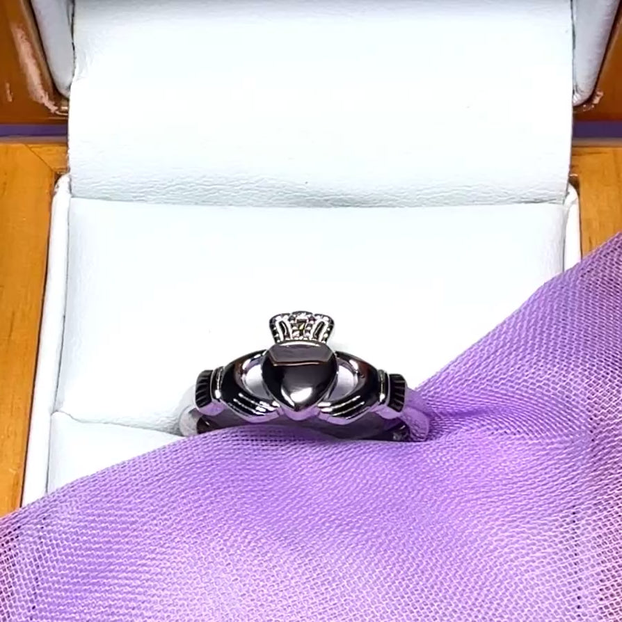 Claddagh ring sterling silver ladies