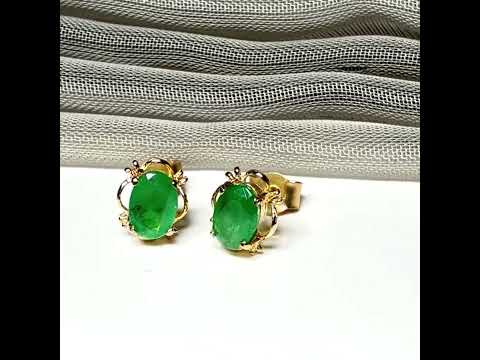 Green real emerald yellow gold oval stud earrings