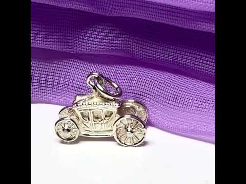 King And Queens Stage Coach Sterling  Silver Charm