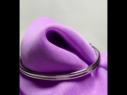 Video o a Ladies solid sterling silver hook and loop bangle