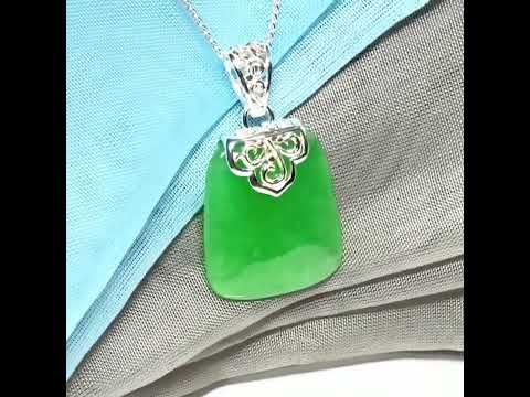 Real jade necklace green sterling silver large cushion shaped, a truly traditional design