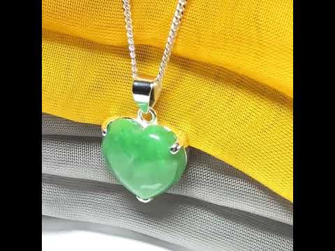 Gorgeous real green jade necklace heart shaped sterling silver, an exquisite designed pendant with chain