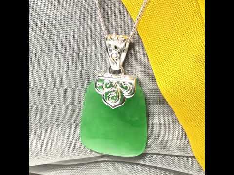 Real jade necklace green sterling silver large cushion shaped, a timeless stunning design
