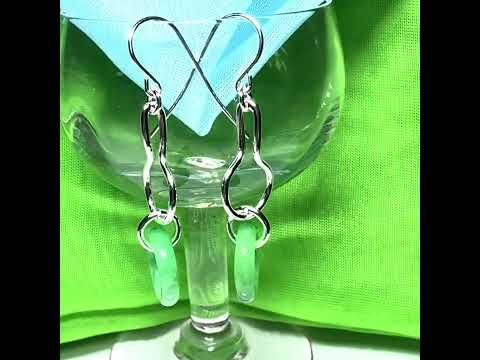 Real green jade sterling silver looped dangling dropped earrings, round twisted shape