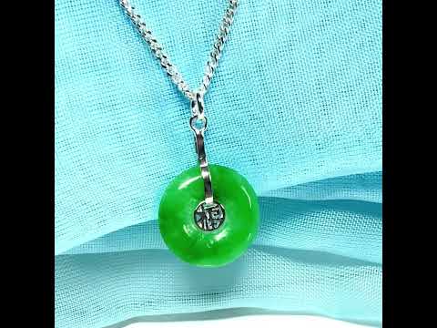Sterling Silver Round Green Jade Necklace