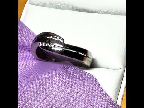 Video of a Round white gold cubic zirconia dress fancy ring