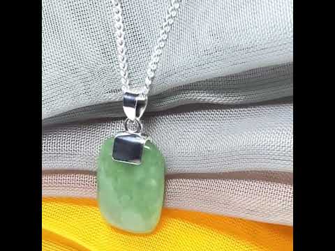 Real green jade pendant necklace cushion shaped silver with a solid chain included, stunning