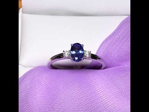 Real tanzanite and diamond white gold oval ring